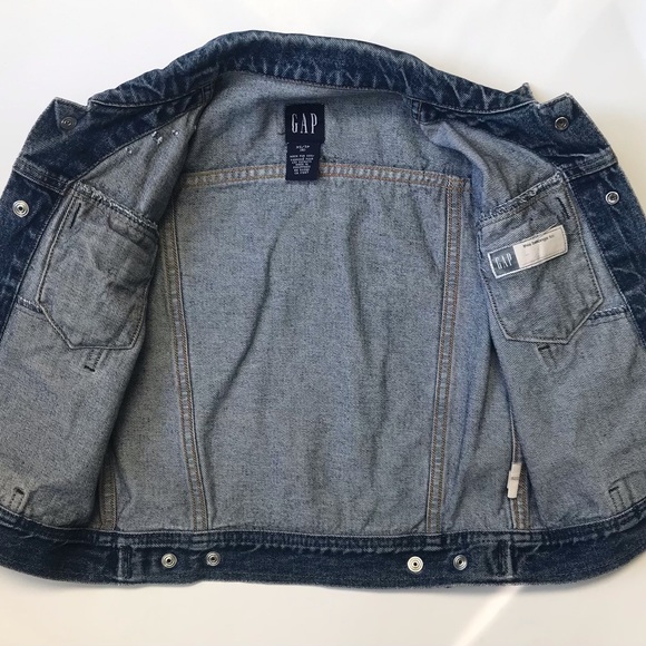Vintage Gap Jean Jacket, Size 4 (XS). - Picture 2 of 6